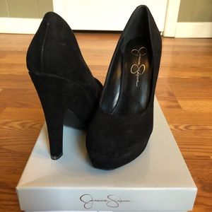 Jessica Simpson suede heal